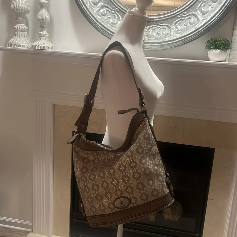 Fossil Maddox Beige metallic Leather Canvas over the shoulder hobo purse